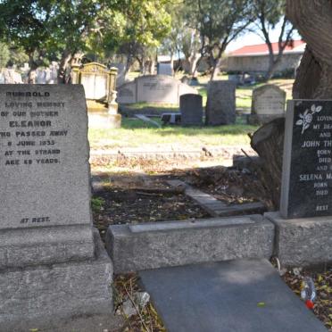 RUMBOLD John Thomas 1900-1975 &amp; Selena Maude 1903-1991 :: RUMBOLD Eleanor -1935