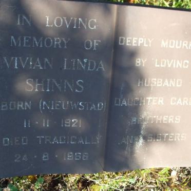 SHINNS Vivian Linda nee NIEUWSTAD 1921-1966