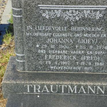 TRAUTMANN Frederick 1907-1981 &amp; Johanna 1905-1974