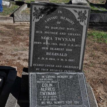 TWYNAM Reginald 1914-1997 &amp; Nora 1919-1977 :: TWYNAM Colin Alfred 1944-1999