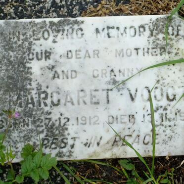 VOOGT Margaret 1912-1976