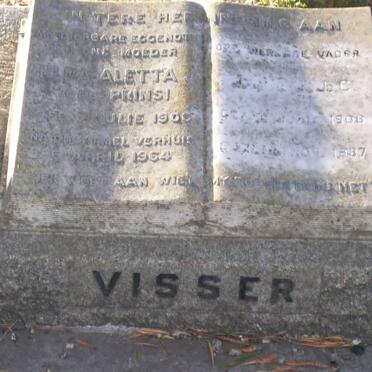 VISSER J.J.C. 1906-1987 &amp; Hilda Aletta PRINS 1900-1964