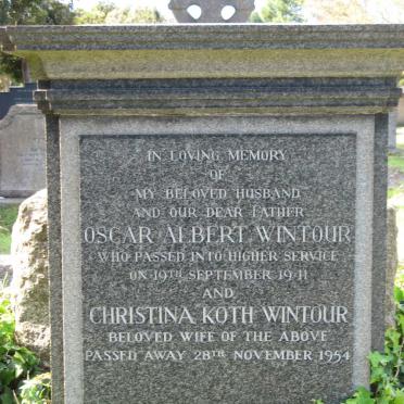 WINTOUR Oscar Albert -1941 &amp; Christina Koth -1954