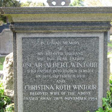 WINTOUR Oscar Albert -1941 &amp; Christina Koth -1954