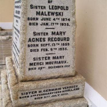 Memorial to the Convent of the Holy Sisters_2