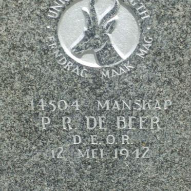BEER P.R. de, −1942