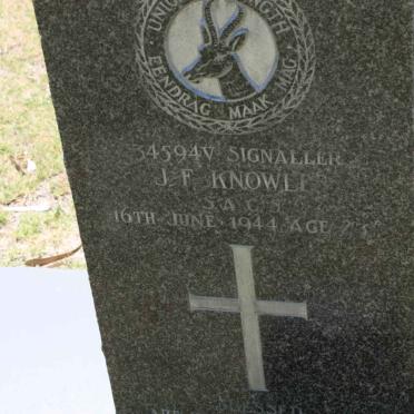 KNOWLES J.F. -1944