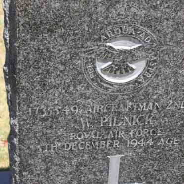 PILNICK W. -1944