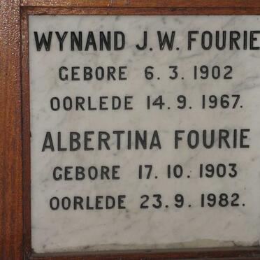 FOURIE Wynand J.W. 1902-1967 &amp; Albertina 1903-1982
