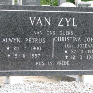 ZYL Alwyn Petrus, van 1900-1957 &amp; Christina Johanna JORDAAN 1904-1980