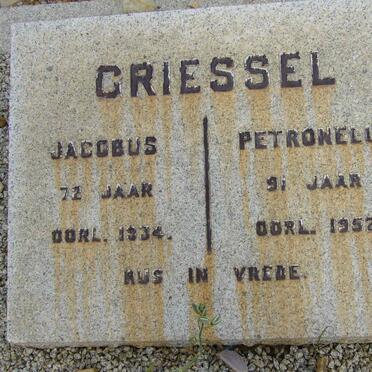 GRIESSEL Jacobus 1934 &amp; Petronella -1952