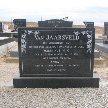 JAARSVELD N.G., van 1916-1981 en Anna F. 1921-2008