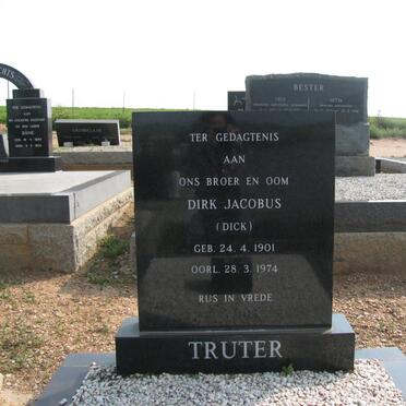 T - Vanne :: Surnames - T