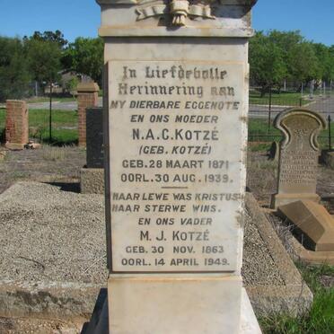 KOTZE M.J. 1863-1949 &amp; N.A.C. KOTZE 1871-1939