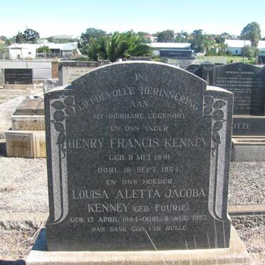 KENNEY Henry Francis 1881-1954 &amp; Louisa Aletta Jacoba FOURIE 1884-1957