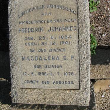 SCHREUDER Frederik Johannes 1884-1941 &amp; Magdalena C.P.OLIVIER 1886-1970