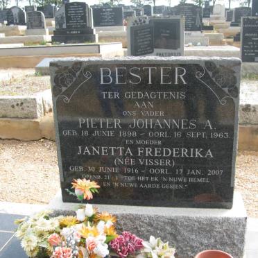 BESTER Pieter Johannes A. 1898-1963 &amp; Janetta Frederika VISSER 1916-2007