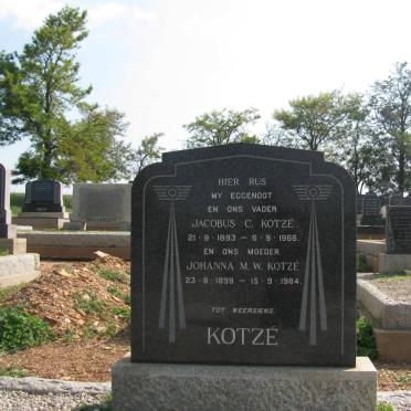 KOTZE Jacobus C. 1893-1966 &amp; Johanna M.W. 1898-1984