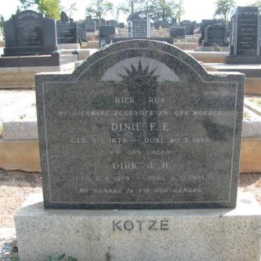 KOTZE Dirk J.H. 1879-1973 &amp; Dinie F.E. 1879-1959
