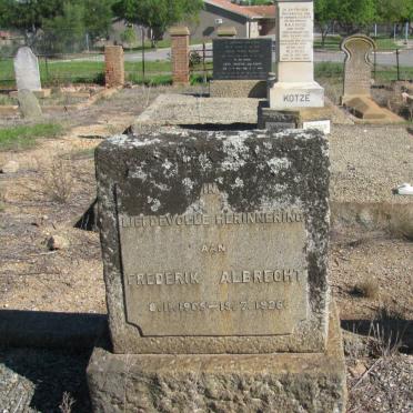 LOUBSER Nicolaas Kenne 1867-1947 &amp; Anna Sophia Elizabeth SADIE 1881-1934