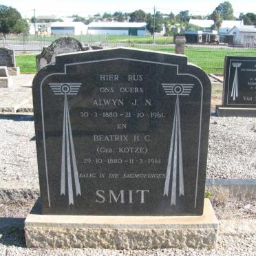 SMIT Alwyn J.N. 1880-1961 &amp; Beatrix H.C. KOTZE 1880-1961