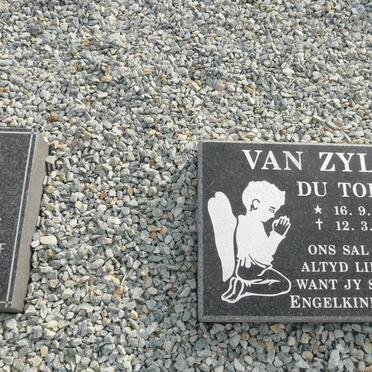 ZYL Du Toit, van 2009-2010
