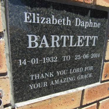 BARTLETT Elizabeth Daphne 1932-2014