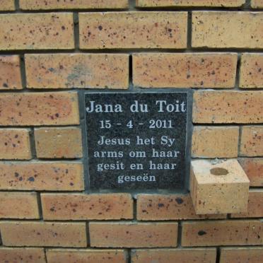 TOIT Jana, du -2011