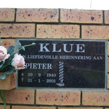 KLUE Pieter 1940-2001