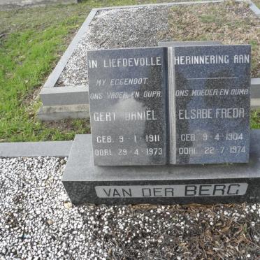 BERG Gert Daniël, van der 1911-1973 &amp; Elsabe Freda 1904-1974
