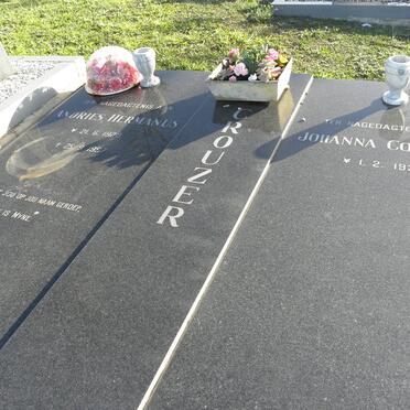 CROUZER Andries Hermanus 1928-1997 &amp; Johanna Cornelia 1933-