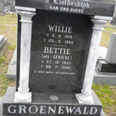 GROENEWALD Willie 1919-1995 &amp; Bettie GERICKE 1922-2006