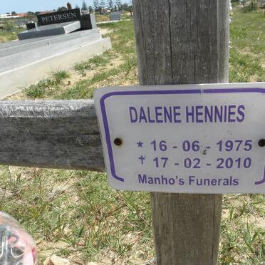 HENNIES Dalene 1975-2010