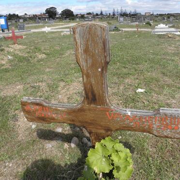 HEERDEN April, van 1925-2001