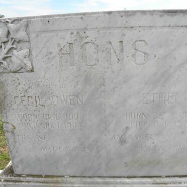 HONS Cecil Owen 1903-1984 &amp; Ethel 1905-1970