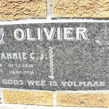 OLIVIER Sannie C.J. 1948-2006