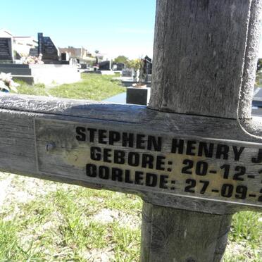 JAMES Stephen Henry 1922-2005