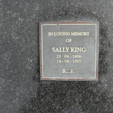 KING George 1905-1962 &amp; Sally 1906-2007