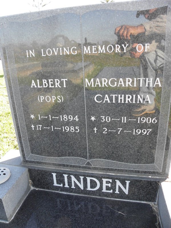 LINDEN Albert 1894-1985 &amp; Margaritha Cathrina 1906-1997