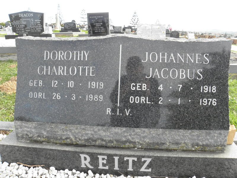 REITZ Johannes Jacobus 1918-1976 &amp; Dorothy Charlotte 1919-1989