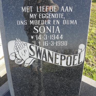 SWANEPOEL Sonia 1944-1990