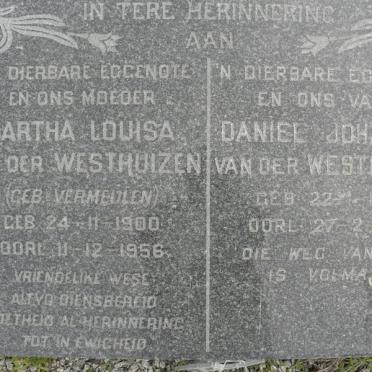 WESTHUIZEN Daniel Johannes, van der 1900-1985 &amp; Martha Louisa VERMEULEN 1900-1956