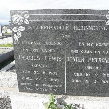 ZYL Jacobus Lewis, van 1907-1965 &amp; Hester Petronella 1910-1987