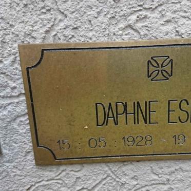 ESPLIN Daphne 1928-2017