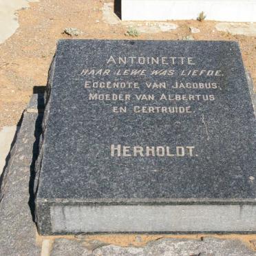 HERHOLDT Antoinette