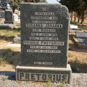 PRETORIUS Susanna Johanna nee MINNAAR 1872-1959 :: PRETORIUS Minnie 1900-1961