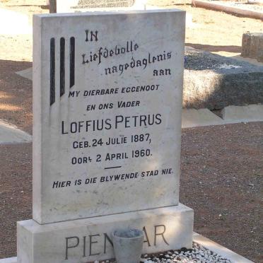 PIENAAR Loffius Petrus 1887-1960