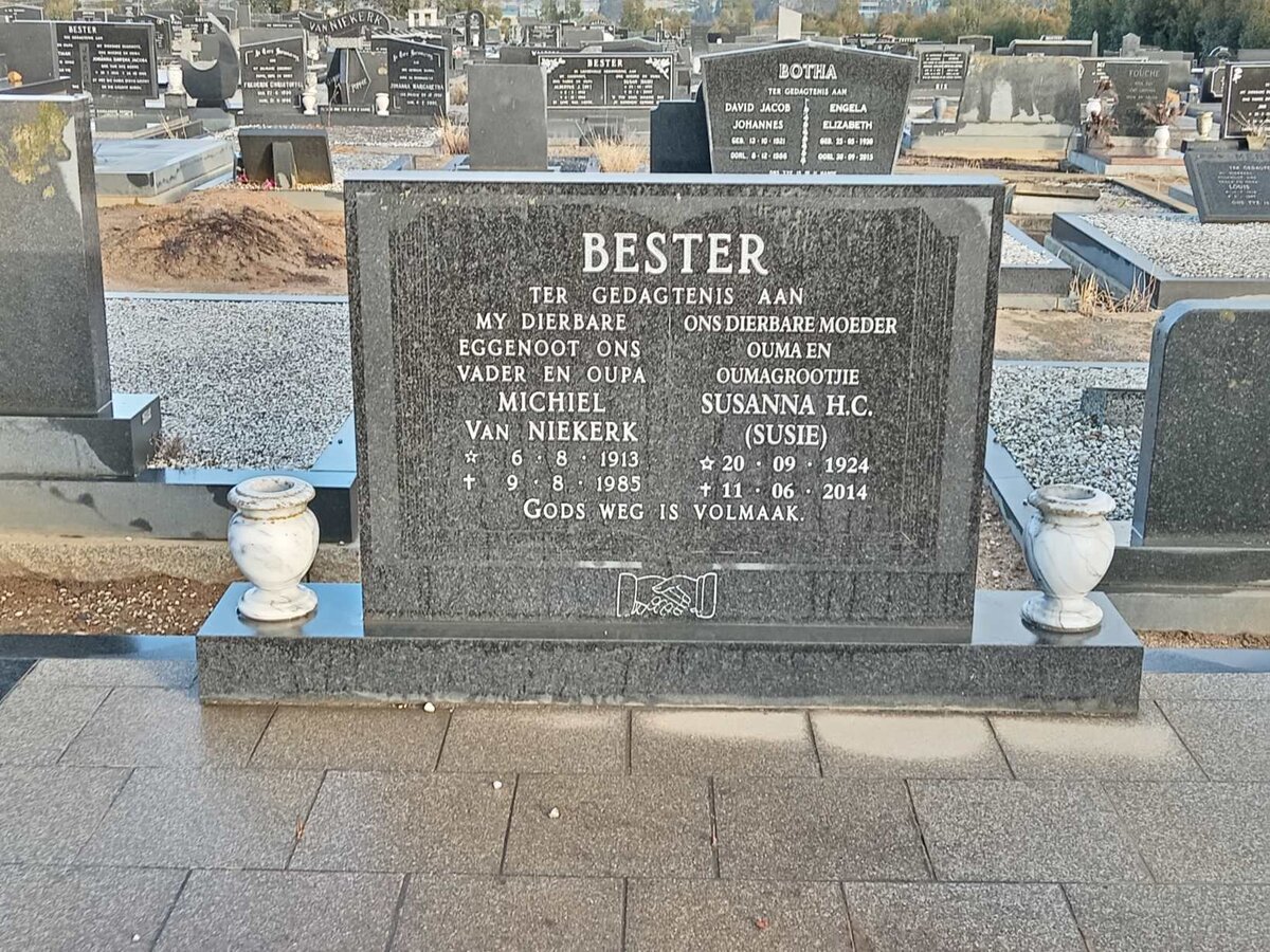 BESTER Michiel van Niekerk 1913-1985 & Susanna H.C. 1924-2014