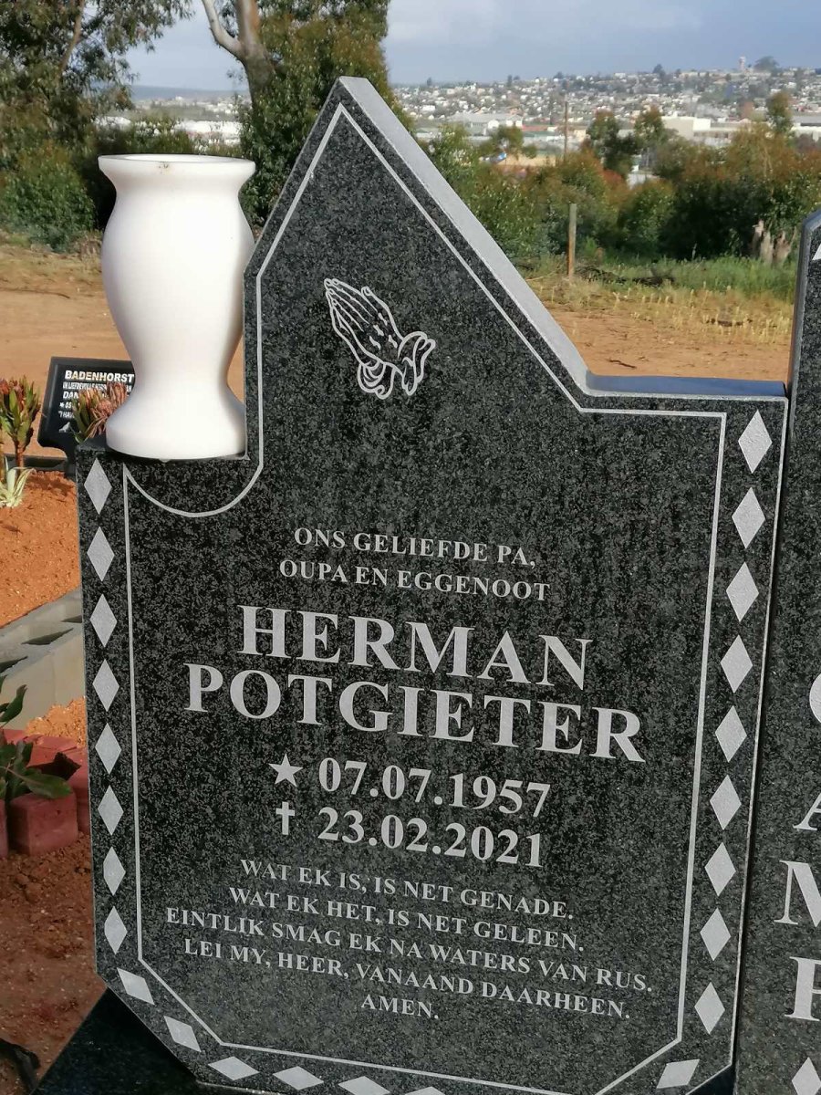 POTGIETER Herman 1957-2021