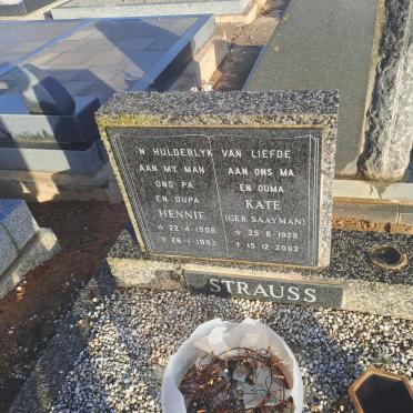 STRAUSS Hennie 1906-1992 &amp; Kate SAAYMAN 1929-2003